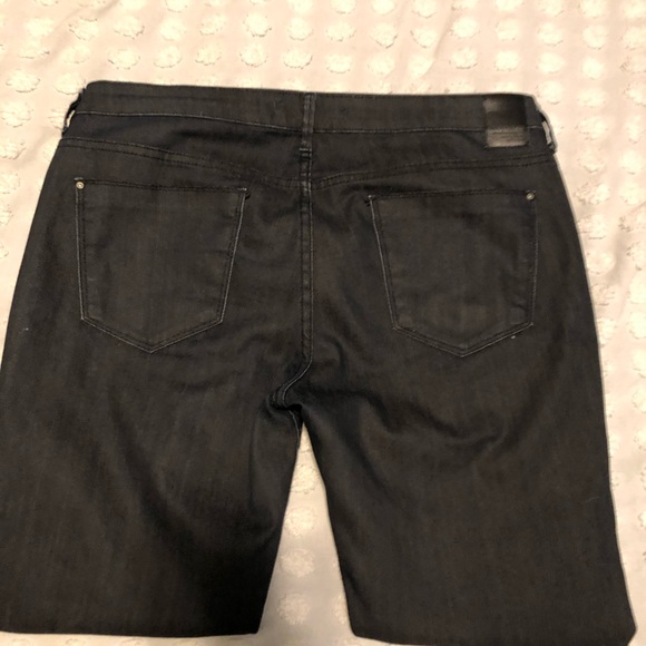 Zara Jeans - Picture 2 of 3